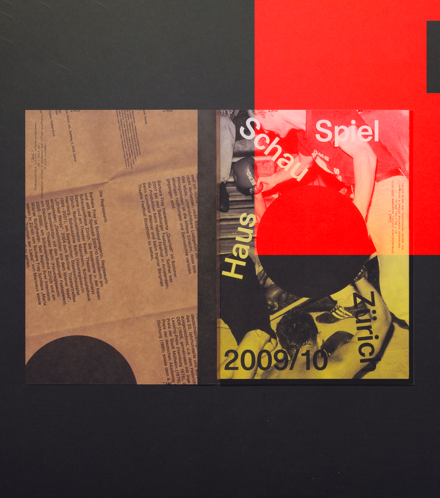 Revue Faire No. 24 - A theater identity: The Schauspielhaus Zürich by Cornel Windlin.
